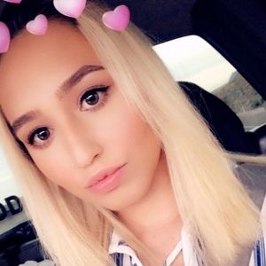 Meet your Posher, Sofia